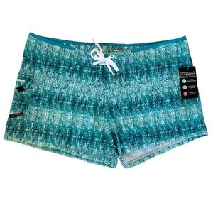 NWT Maui 5" Boardshorts Women’s 18 Green Moana Print Stretch Pocket Swim Shorts